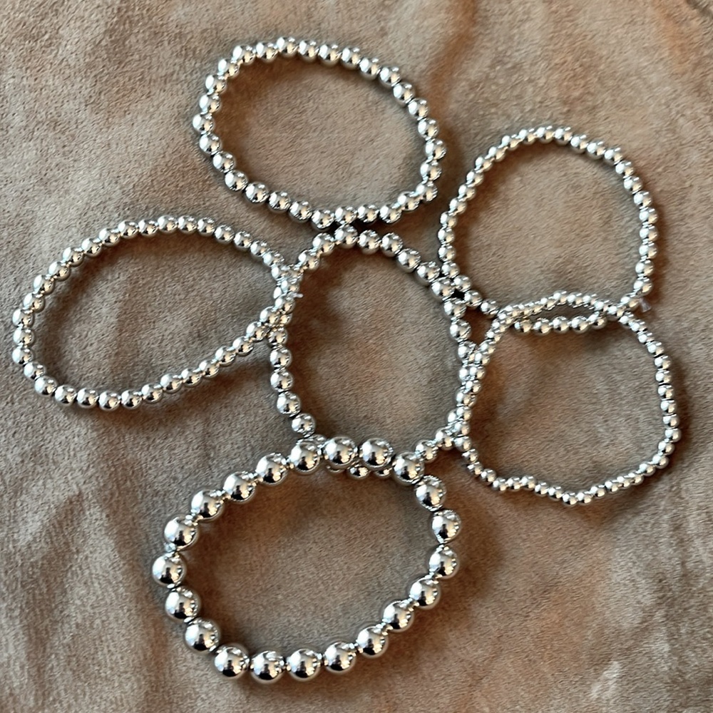 6 Playful Silver Beaded bracelets​ - Picture 3 of 4